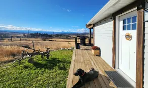 Mountain Farm Stay Cabin - Image 2