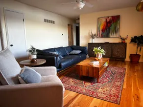 River Lodge: Cozy Waterfront Home Nestled in Woods - Image 2