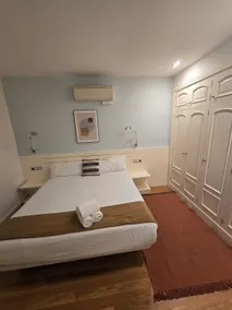 Downtown elegance space with AC - Image 4