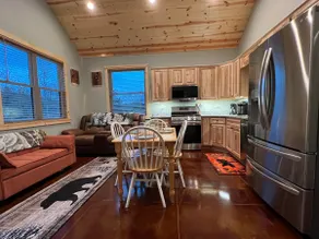 Wilderness Luxury Cabin - Image 3