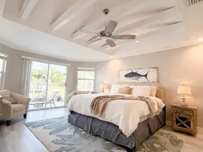 Book This: 270° Views • Pool • Dock • 4 Bikes - Image 2