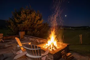 Sojourners Rest Old Rag Views Hot Tub Fire Pit - Image 3