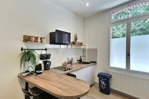 Relaxing ground floor apartment with spa and cinema, close to the train station - Image 3