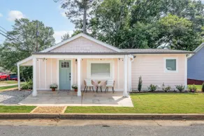 Falcons /Downtown Flowery Branch-The Peach Pad! - Image 2