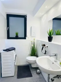 Apartment 5 - Image 5