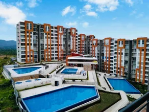 Exclusive Apartment in Girardot - Image 2