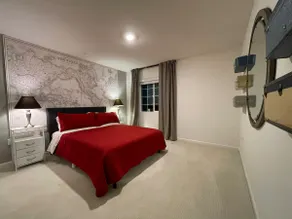 Modern 3 bedroom, Office, 2.5 bath home - Image 5