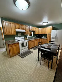 Heart of Fairbanks, Prime location, Cozy get away! - Image 2