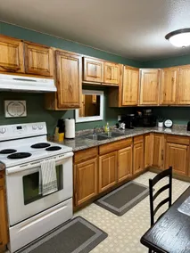 Heart of Fairbanks, Prime location, Cozy get away! - Image 4