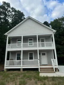 Brand new, beautiful home. - Image 2