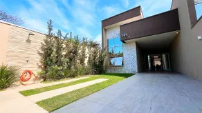 Modern House in Guaratuba - Image 2