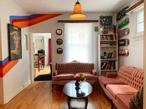 Artist Retro Apartment in Gatineau - Image 2