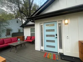 Glenwood's Little House - Image 2