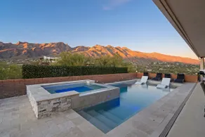 Foothills Hilltop • Pool • Spa • Gym • 360° Views - Image 2