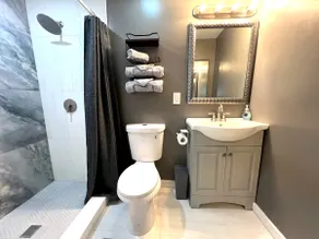 Private Tampa Suite • Patio Lounge • Queen Bed - Image 4
