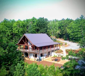 Shortoff Mountain Retreat | 3 Suites | Sleeps 12 - Image 3