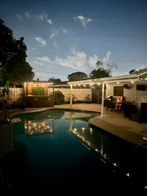 TIKI BAR Resort w POOL SLIDE ~ 11 min to Airport! - Image 5