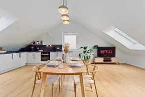 Modern boho loft • Central • Netflix • Parking - Image 5