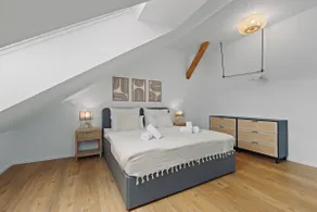 Modern boho loft • Central • Netflix • Parking - Image 2