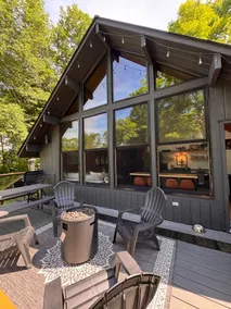 Black Dog Lodge - Ski Chalet centered between Okemo and Killington Mt. - Image 2