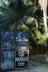 Casa Luna - beachfront house with kayaks and campfire - Image 2