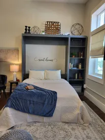 The Brownstone on Main - Image 4