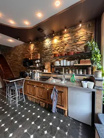 Characterful apartment in the heart of Saint-Hubert - Image 4