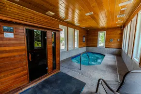 Romantic spa like experience, Riverfront boat slip - Image 5