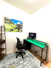 Midterm downtown apartment - Image 5