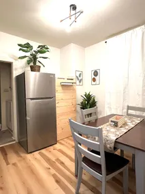 Midterm downtown apartment - Image 3