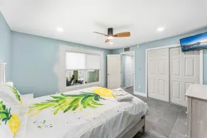 Newly Renovated Cozy Pineapple B - Image 4