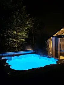 Under the stars (Adults only) - Image 5