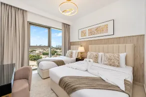 2BR near Dubai Mall | Burj-view pool | Sleeps 7 - Image 3
