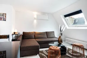 Cosy Paris Centre · Grands Boulevards · 4p - Image 2