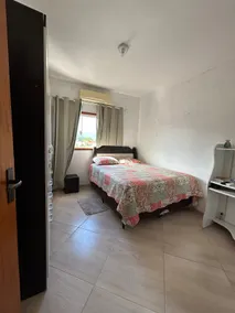 Two-story house with air conditioning, garage & yard 2 km from Canção Nova - Image 3