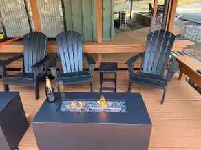 Waterfront Haven at Lake Record Lodge - Image 5
