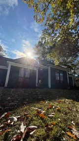 The Hamilton House - Entire House - Rare Find - Image 3