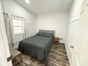 Charming Lakefront Cabin - Image 4