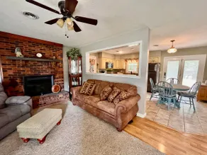 Cozy Southern Home - Image 5