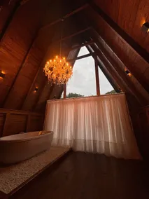 Chalet with Bathtub — Comfort and Tranquility - Image 3