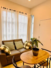 Bright|Modern 1BR | Easy Access to Seabus to DTW - Image 5