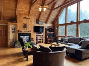 Mountain Home|Backyard Waterfall|Sleeps 10+|pets+ - Image 5