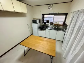 The whole house is available! 2-minute walk to the station, sleeps up to 7 people, and can park 2 cars! Also for sightseeing in Tokyo and Disney - Image 3