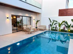 Balinese-style villa - Image 4