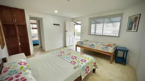 El Uvito - Image 5