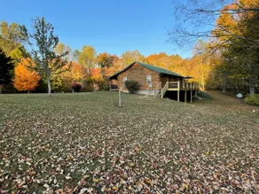 Cabin at Normandy Lake - Image 2