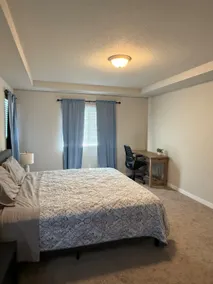 Newer Fam. Charm 5 Min to Downtown Hillsboro & F.G - Image 4