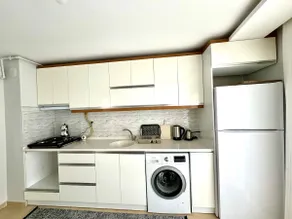 Bornova Atatürk neighborhood, 3+1 with a view, private parking - Image 2