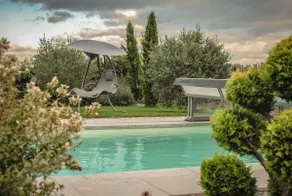 Charming Accommodation - Tastefully Renovated - Swimming Pool - Image 2