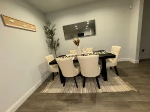 Lovely 4bed 3bath home: Weekly Discount! - Image 3
